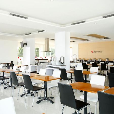 Amaris Hotel Tebet Джакарта Экстерьер фото