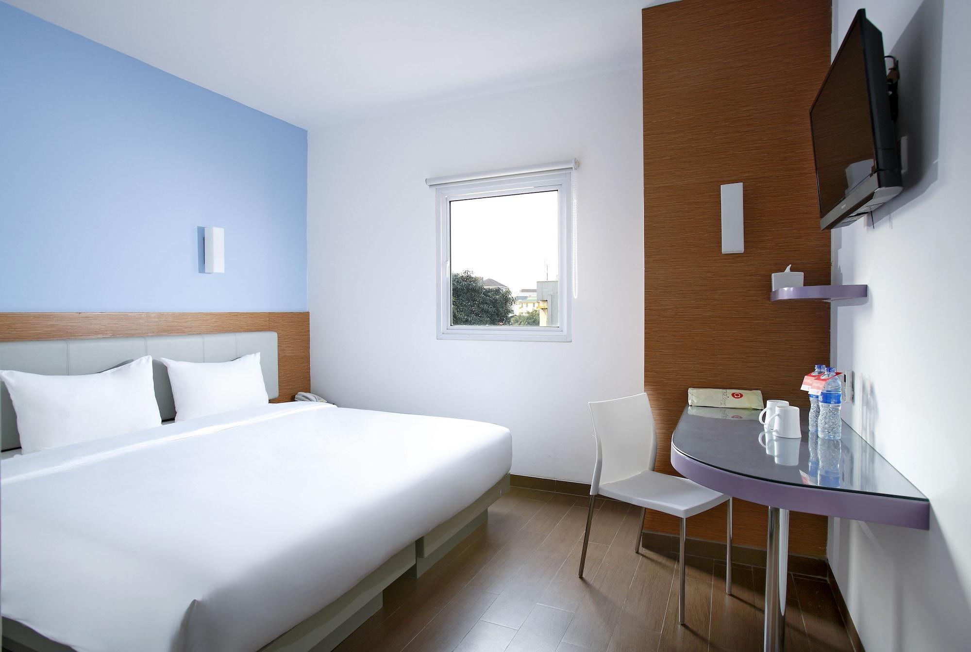 Amaris Hotel Tebet Джакарта Экстерьер фото